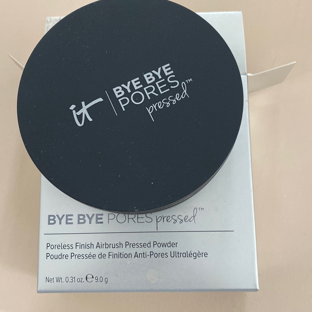 It cosmetics Bye Bye pores